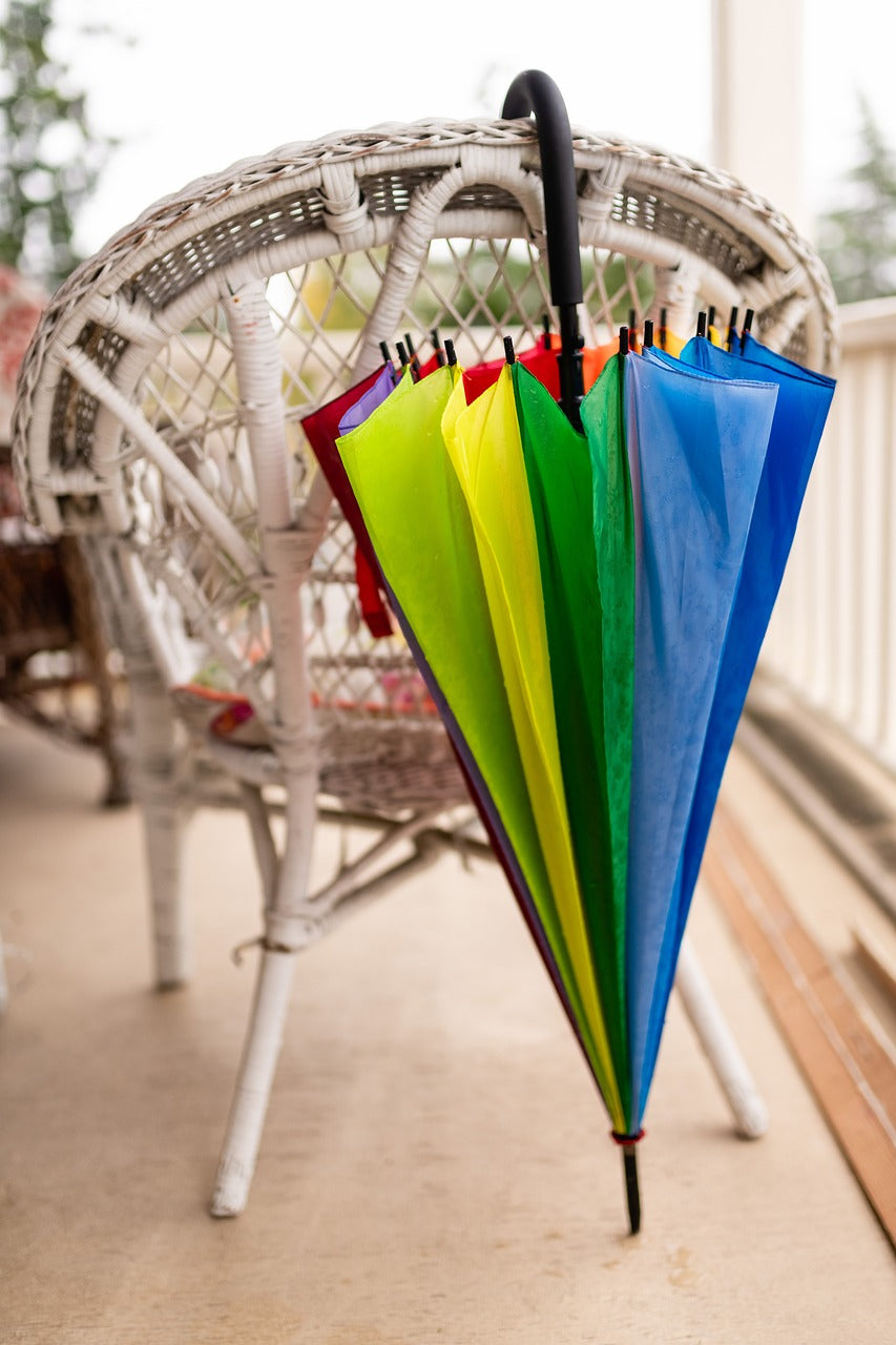 Sombrilla y Paraguas Resistente Grande Golf Elite Multicolor Apolo 27" N07 – Diseño Vibrante y Protección UV para Eventos